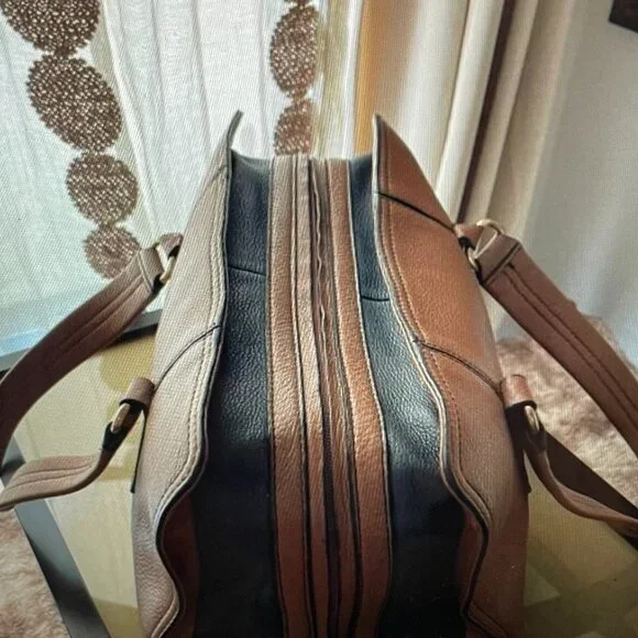 Barr and Barr vintage soft brown & Black leather handbag - Picture 7 of 9